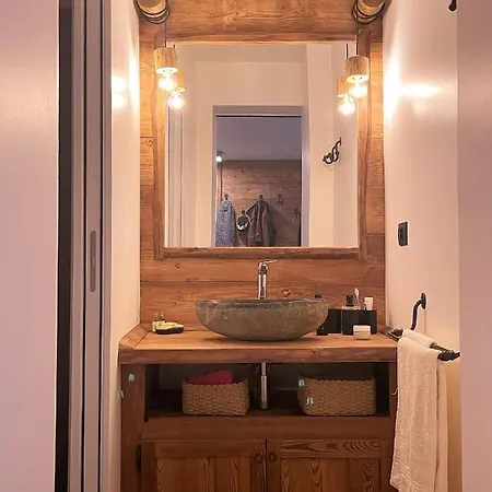 Il Focolare - Attico Di Charme Oulx